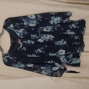 Beautiful floral blousse